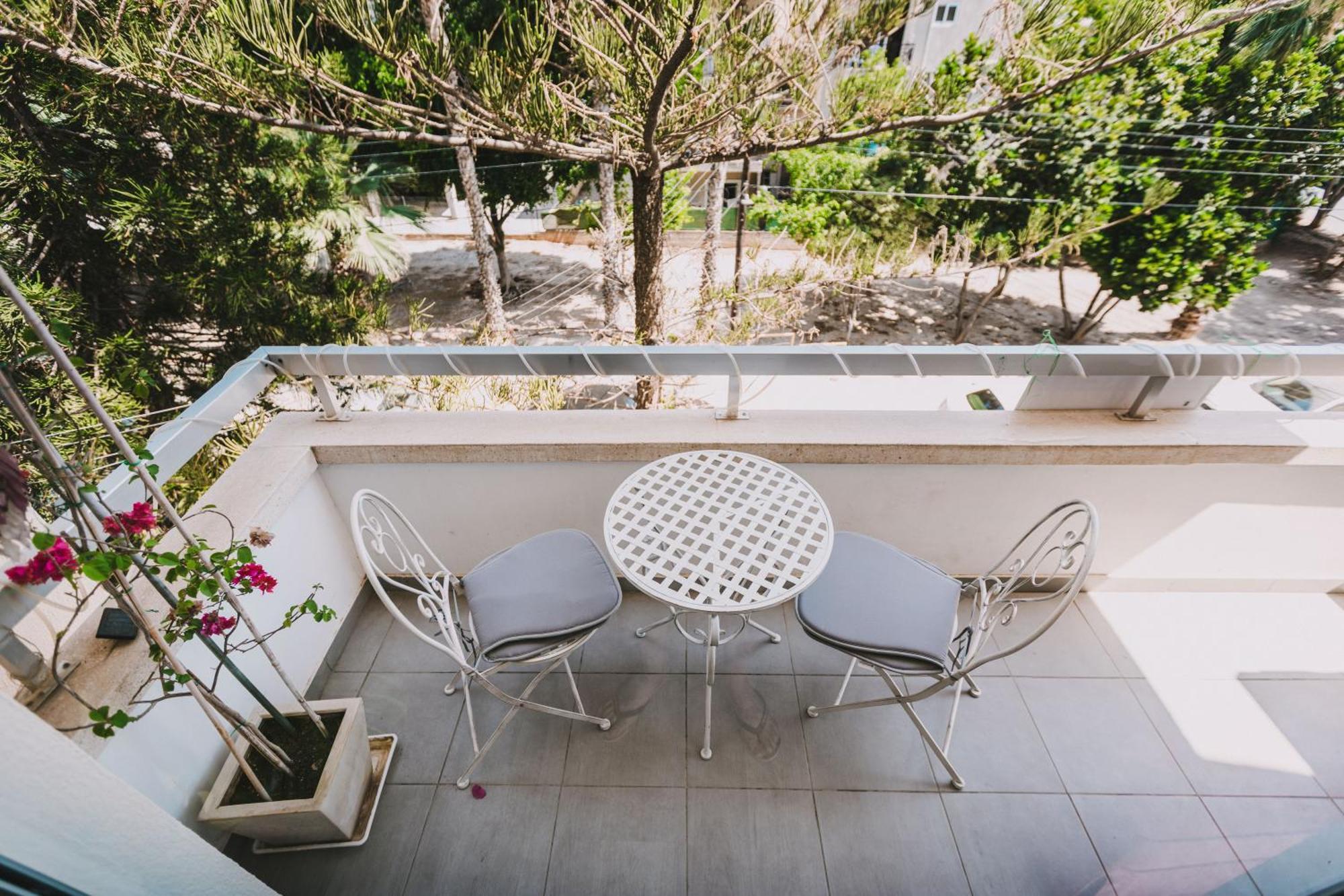 Neapolis Residence Spacious Quiet Near Beach Limassol Exterior foto